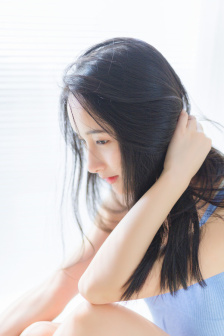 他像疯了一样不停的